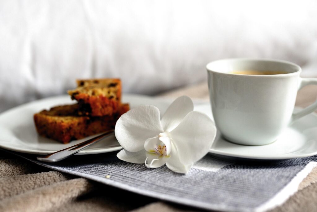 coffee, breakfast, bed, food, happy mothers day, cake, pastry, drink, beverage, breakfast in bed, place setting, coffee cup, service, coffee time, dishes, coffee break, enjoyment